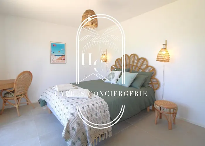 Moderne Giens Proche Piscine Climatisation Wifi By Hc Βίλα